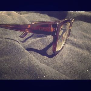 GUCCi READiNG glasses